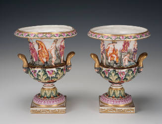 Urns (Set of Two)