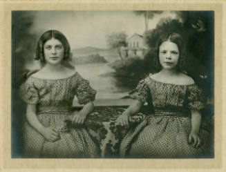 Portrait of Anna Louise Malsan and Julia Pauline Malsan