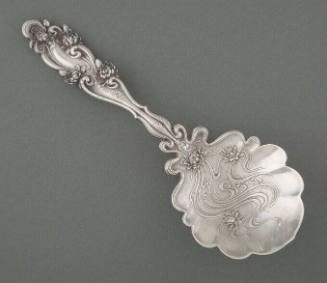 "Lilypad" Pattern Berry Spoon